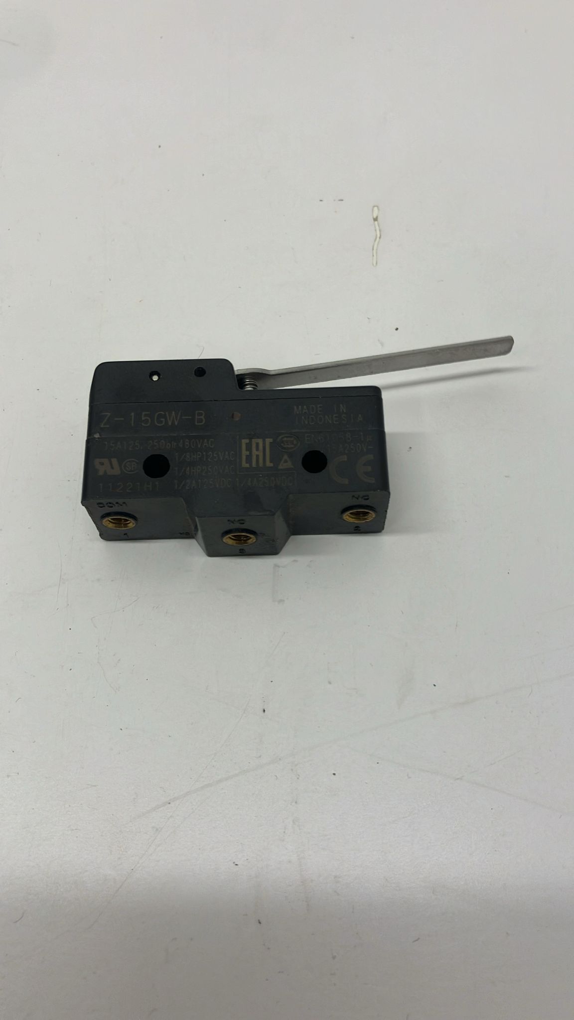 OMRON Z-15GW-B