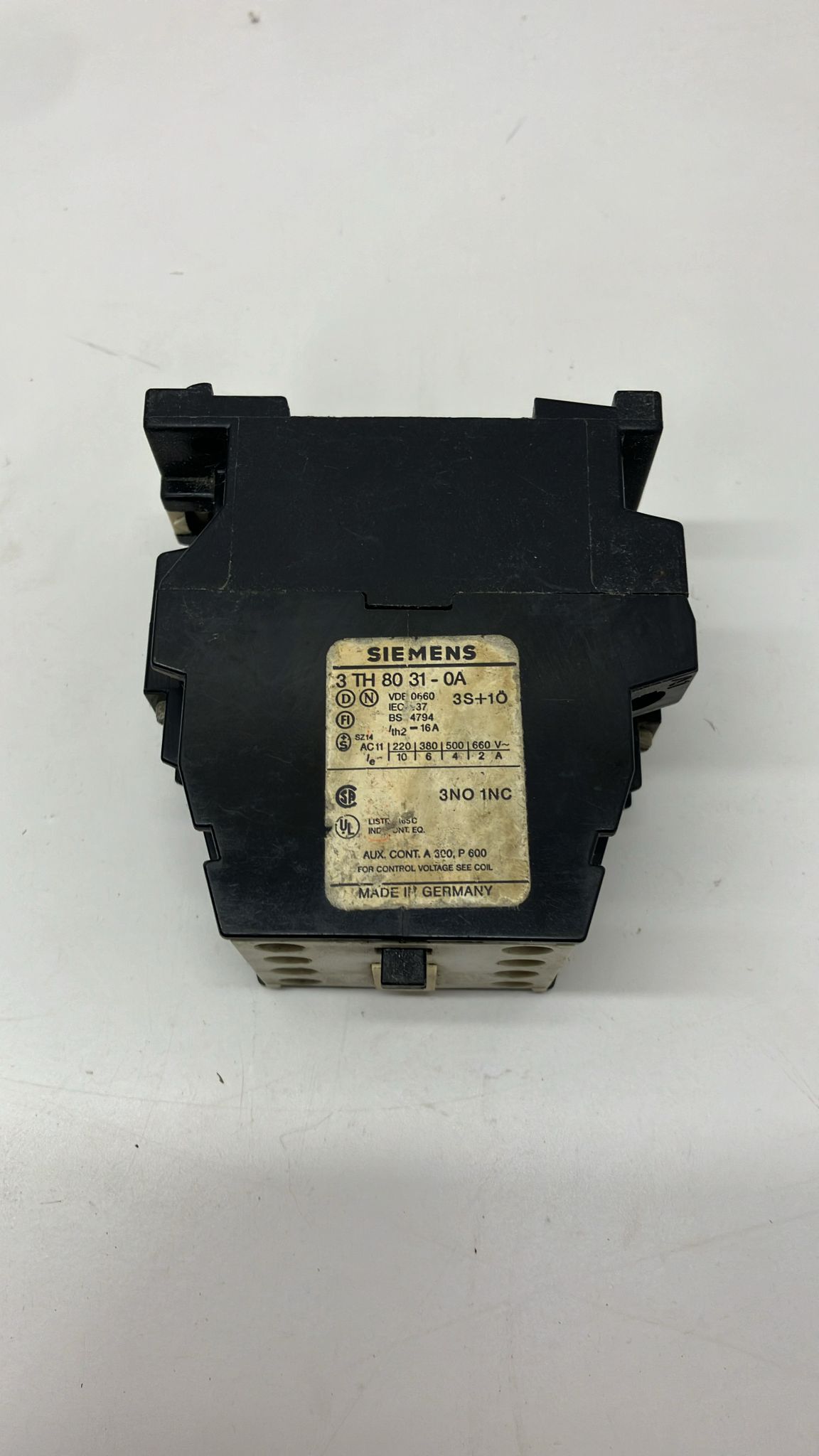 SIEMENS 3TH 80 31-0A 110V kontaktör