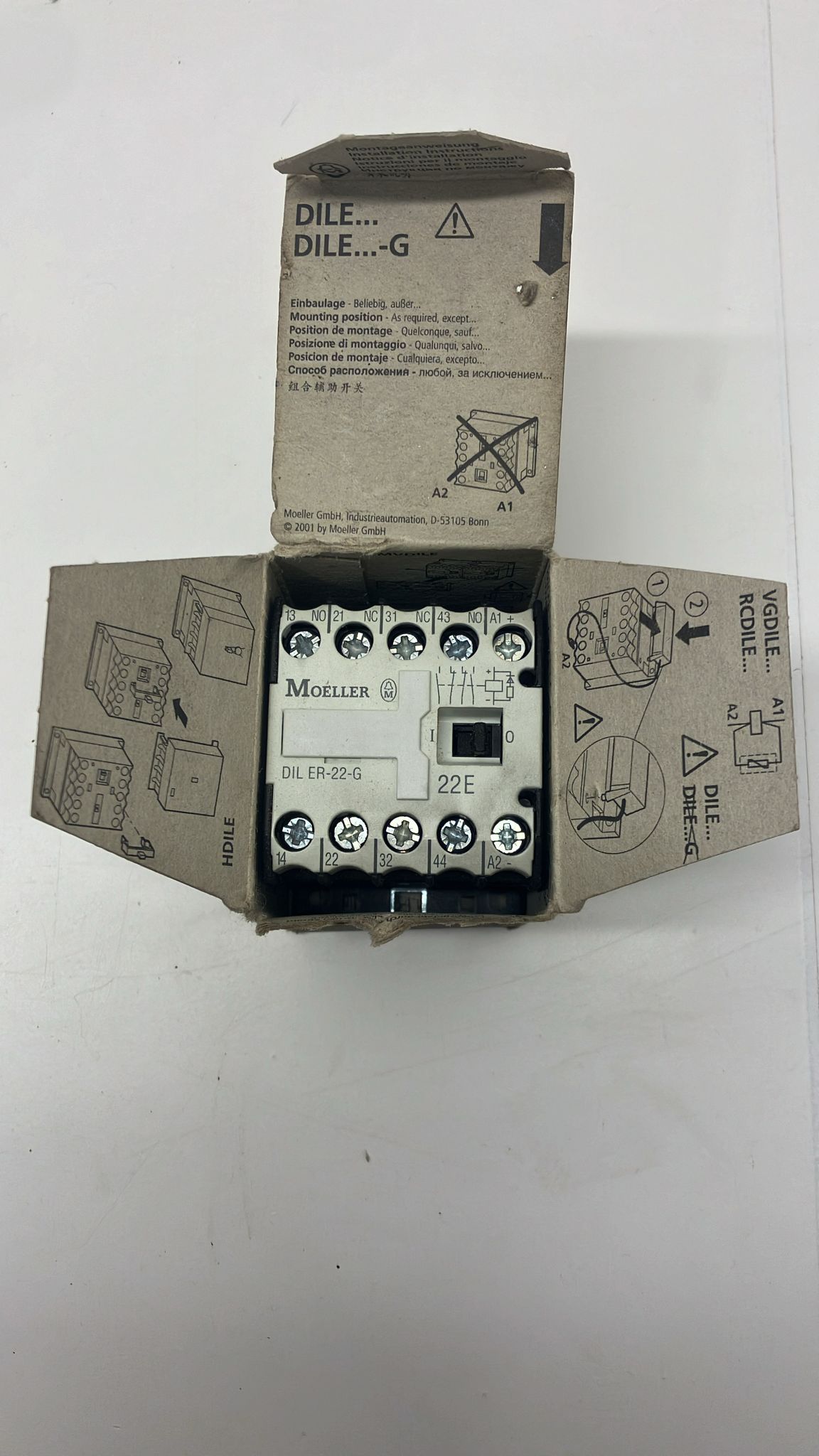 EATON DILEM-10 XTMC9A10 Kontaktör - Görsel 2