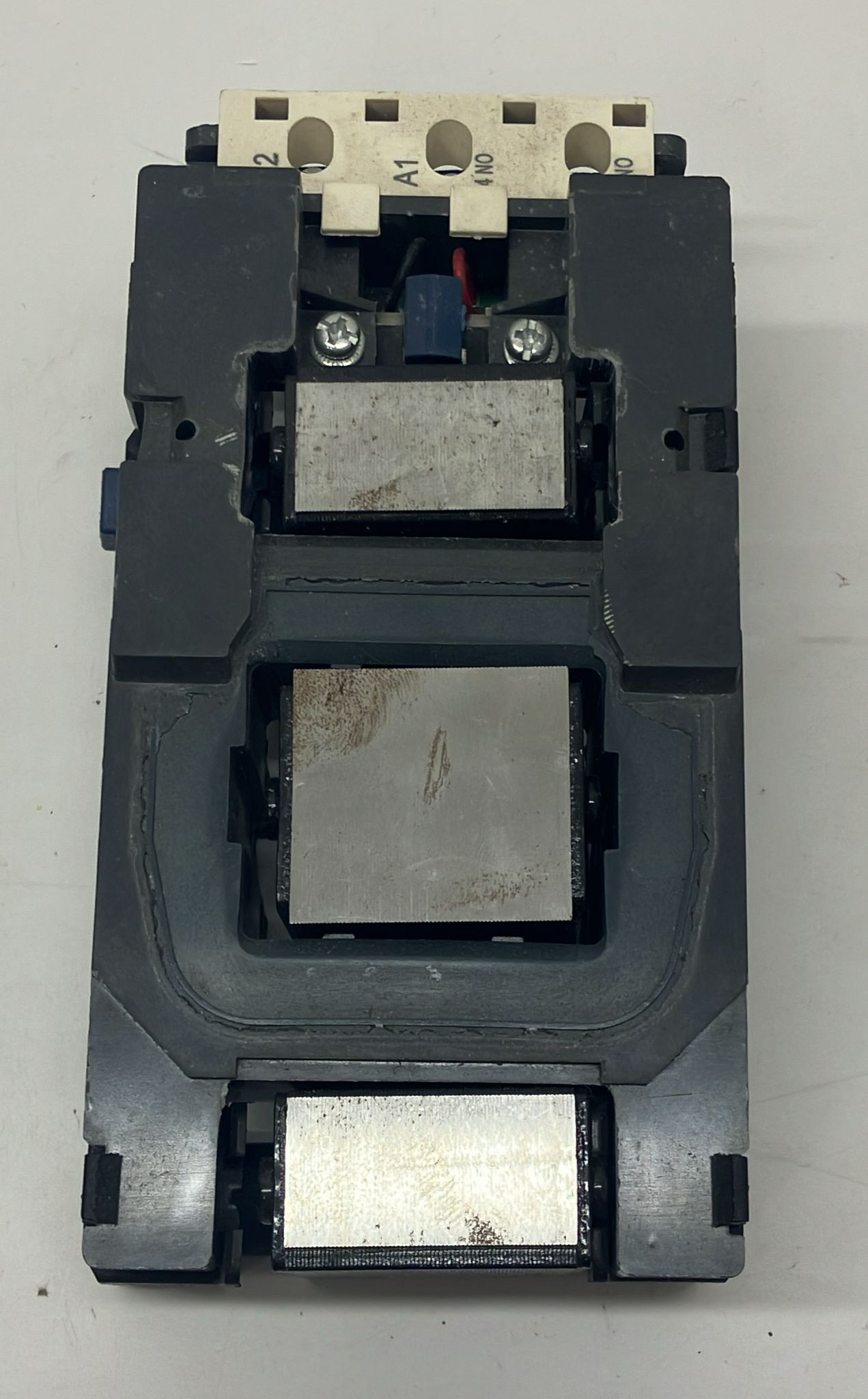 Schneider telemecanlque LC1F225 330 Kontaktör bonin 220V LX1FH2202