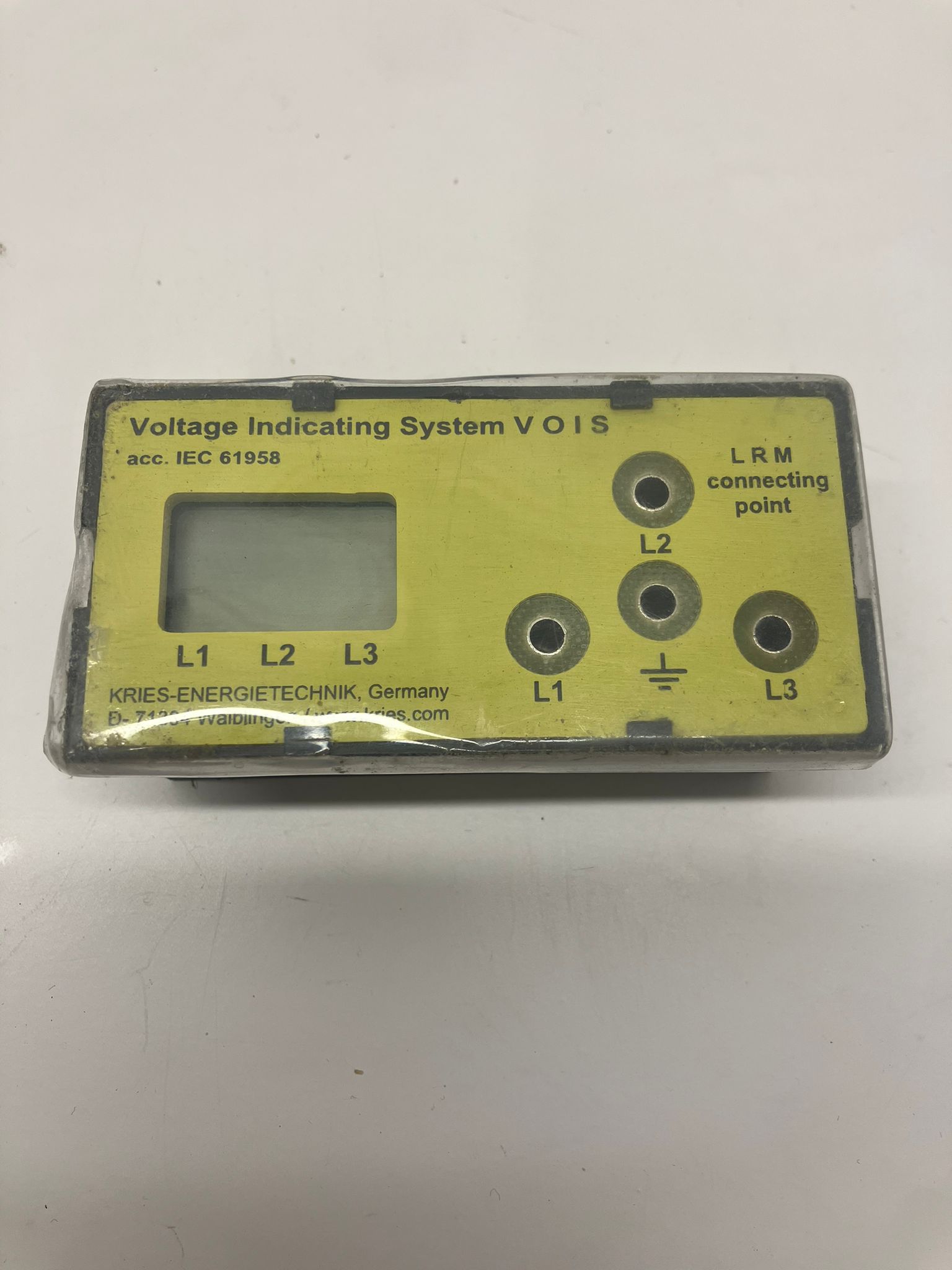 voltage ındicating system voıs IEC 61958