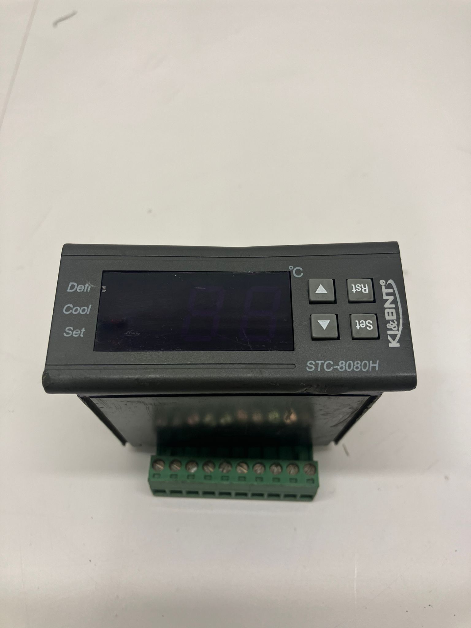 KI BNT STC-8080H