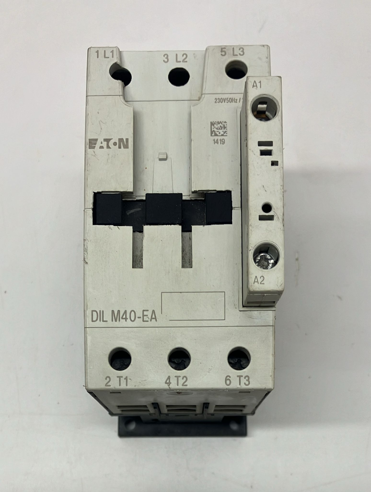 EATON DİL M40-EA Kontaktör