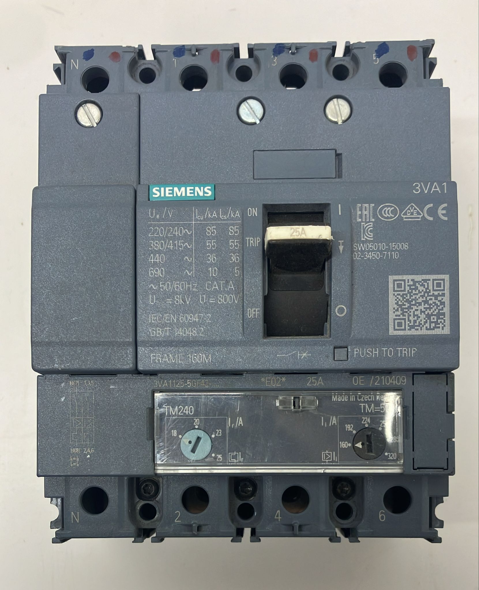 SIEMENS 3VA1125-5GF42 4x25A Compak Şalter