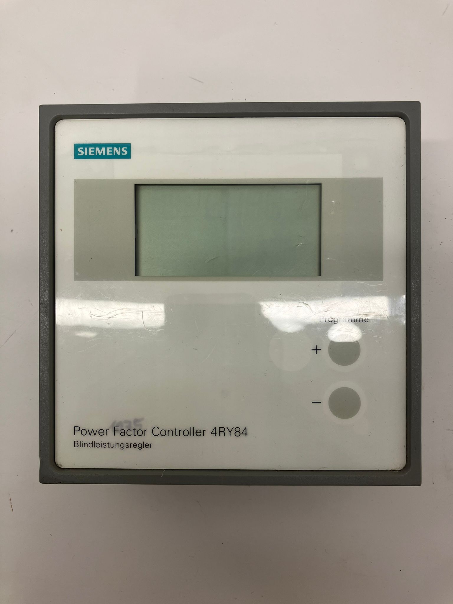Siemens power factor controller 4RY84