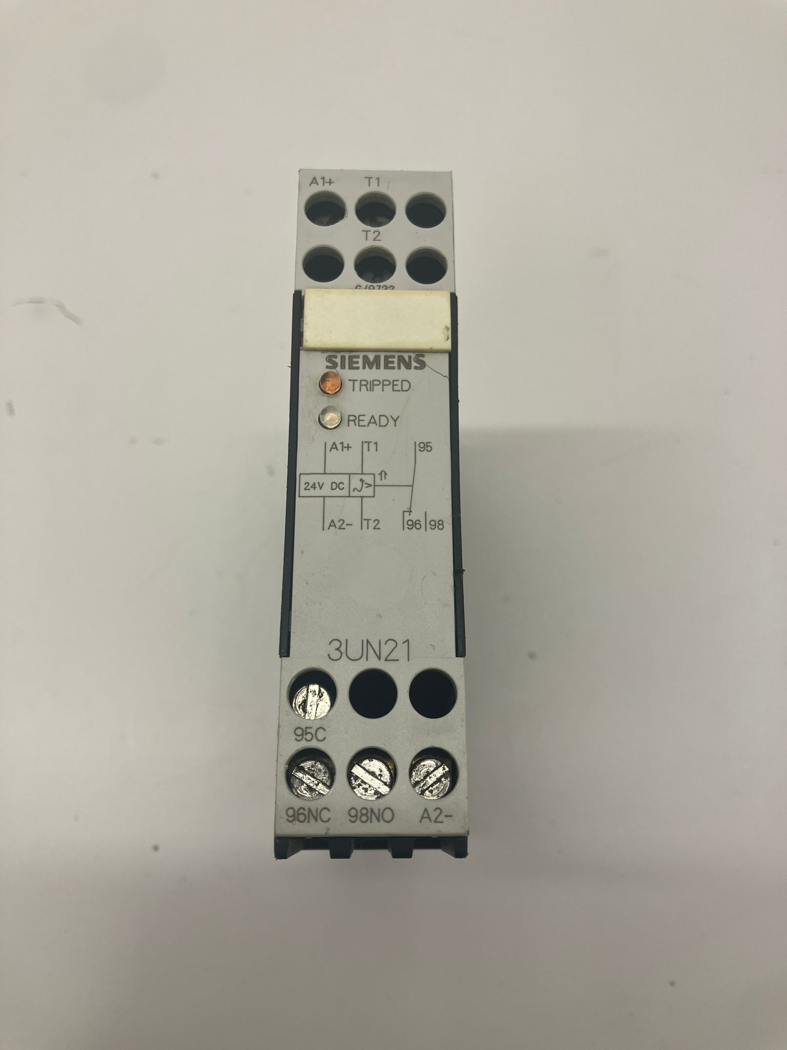 SİEMENS 3UN2100-0CB4-Z