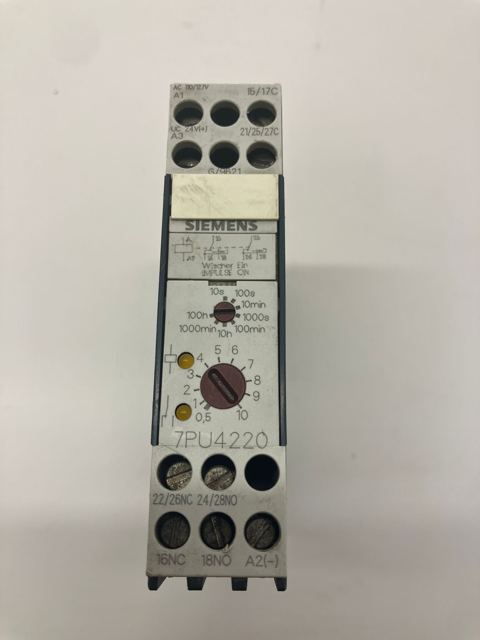 SIEMENS 7PU4220-2BJ20