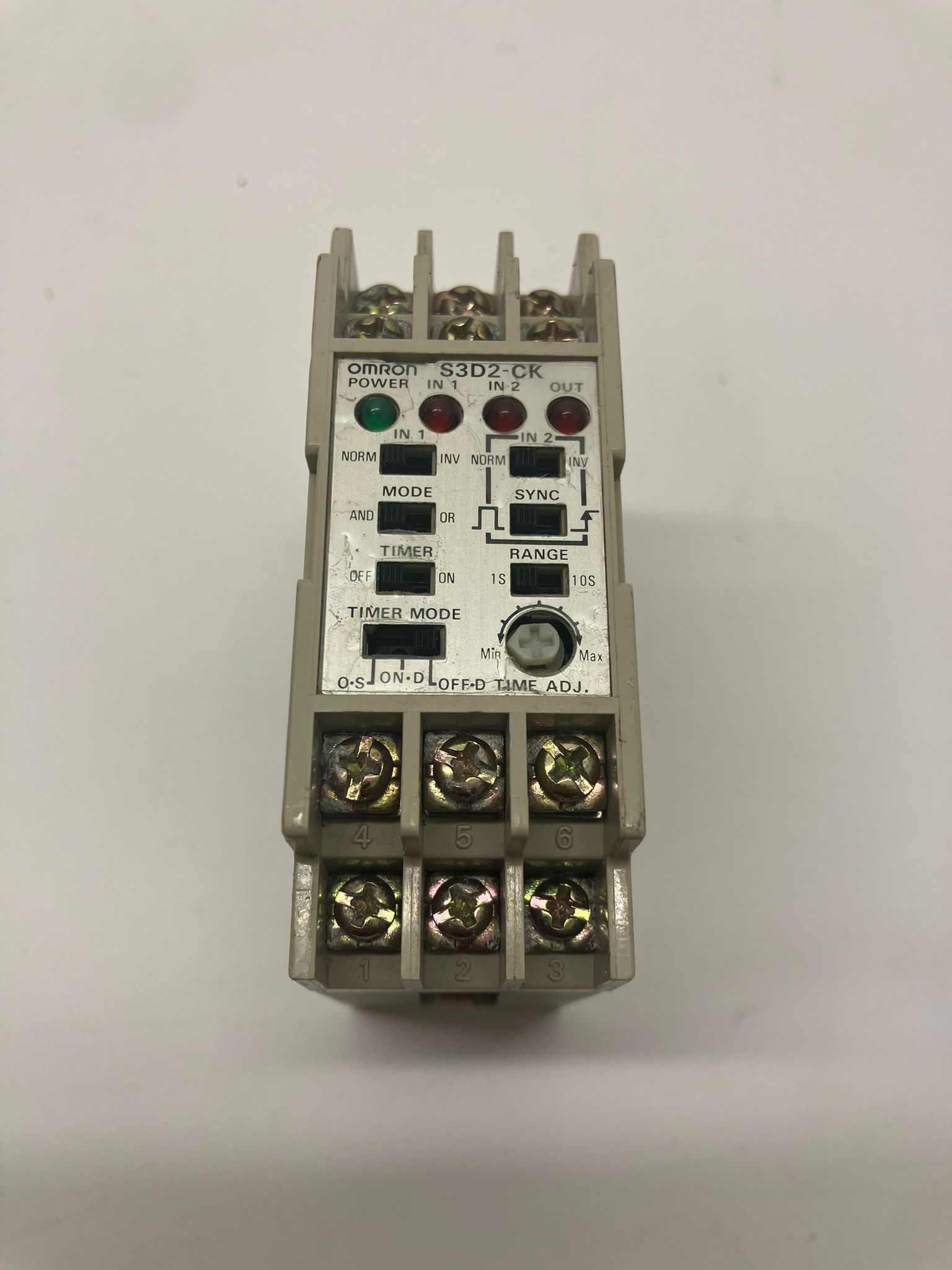 OMRON S3D2-CK