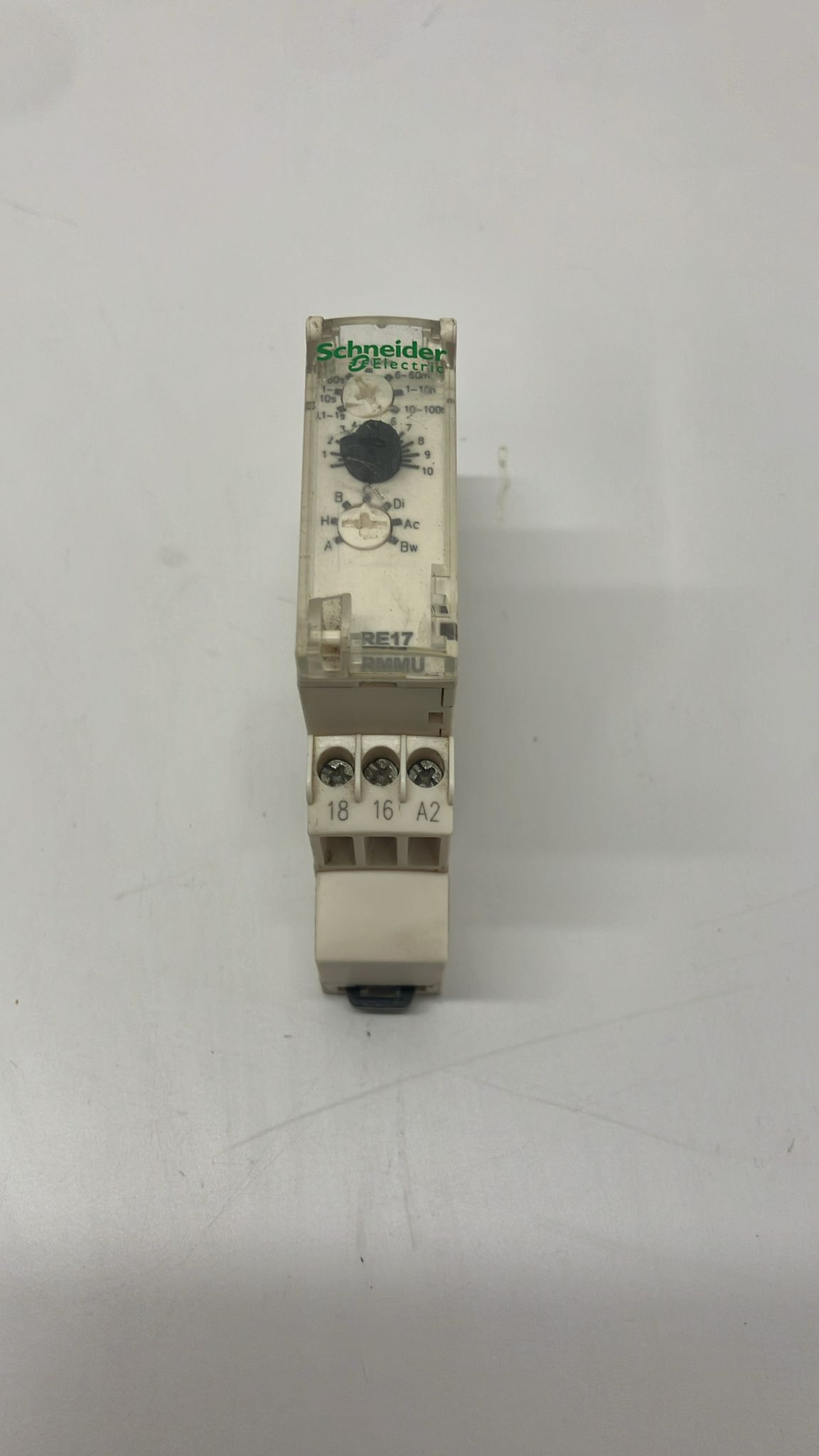 Schneider RE17RMMU