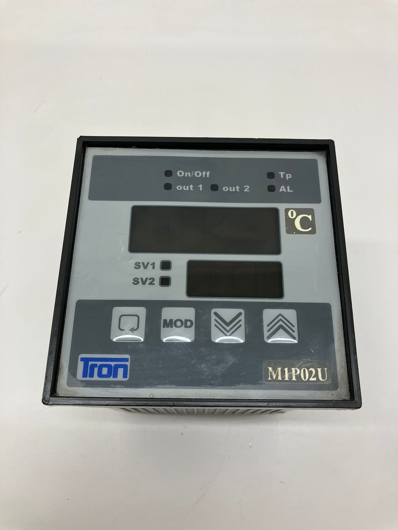 Tron m1p02u