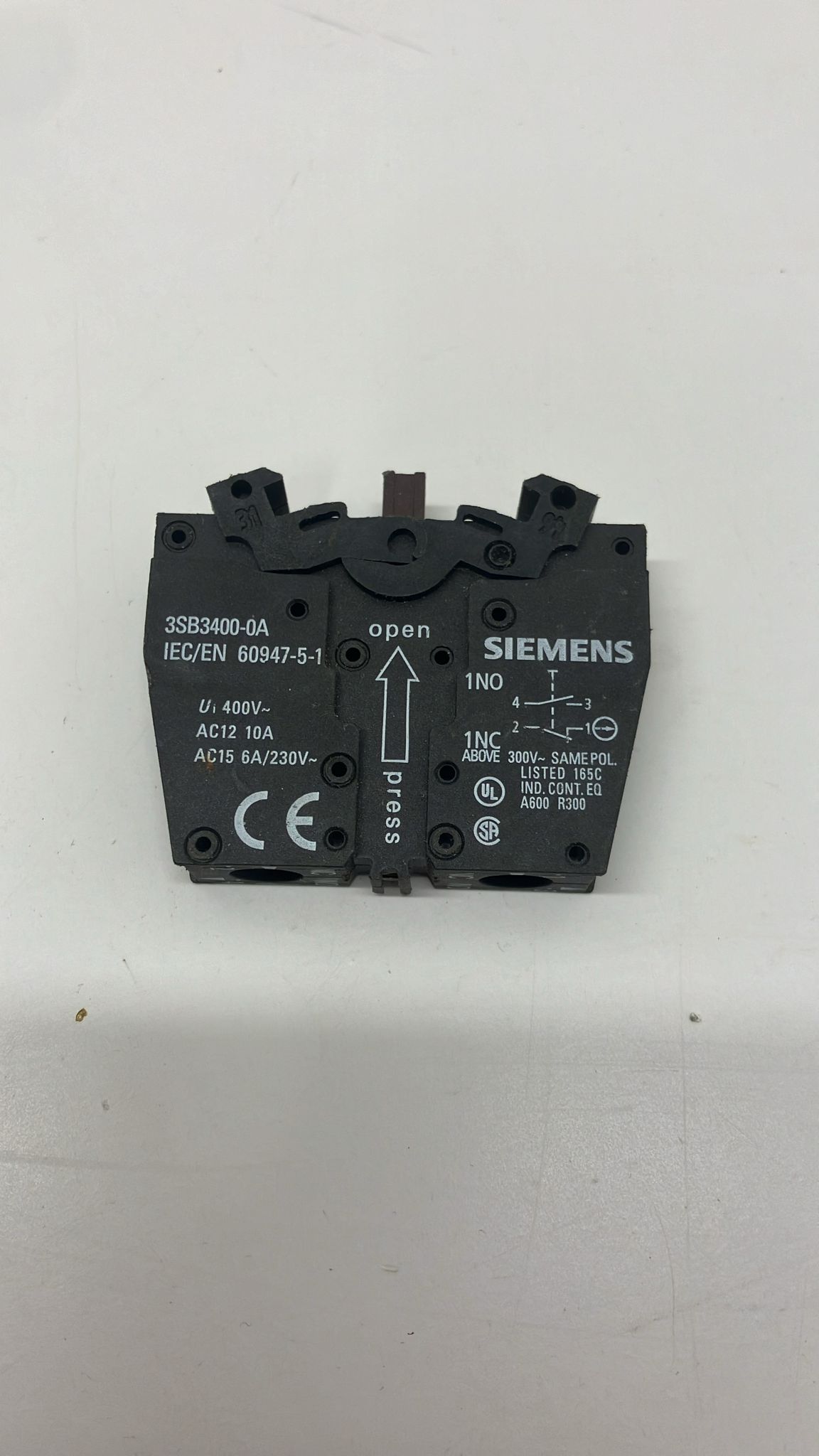 SIEMENS 3SB3400-0A