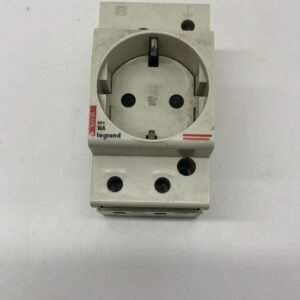 LEGRAND 04285 16A pano tipi piriz