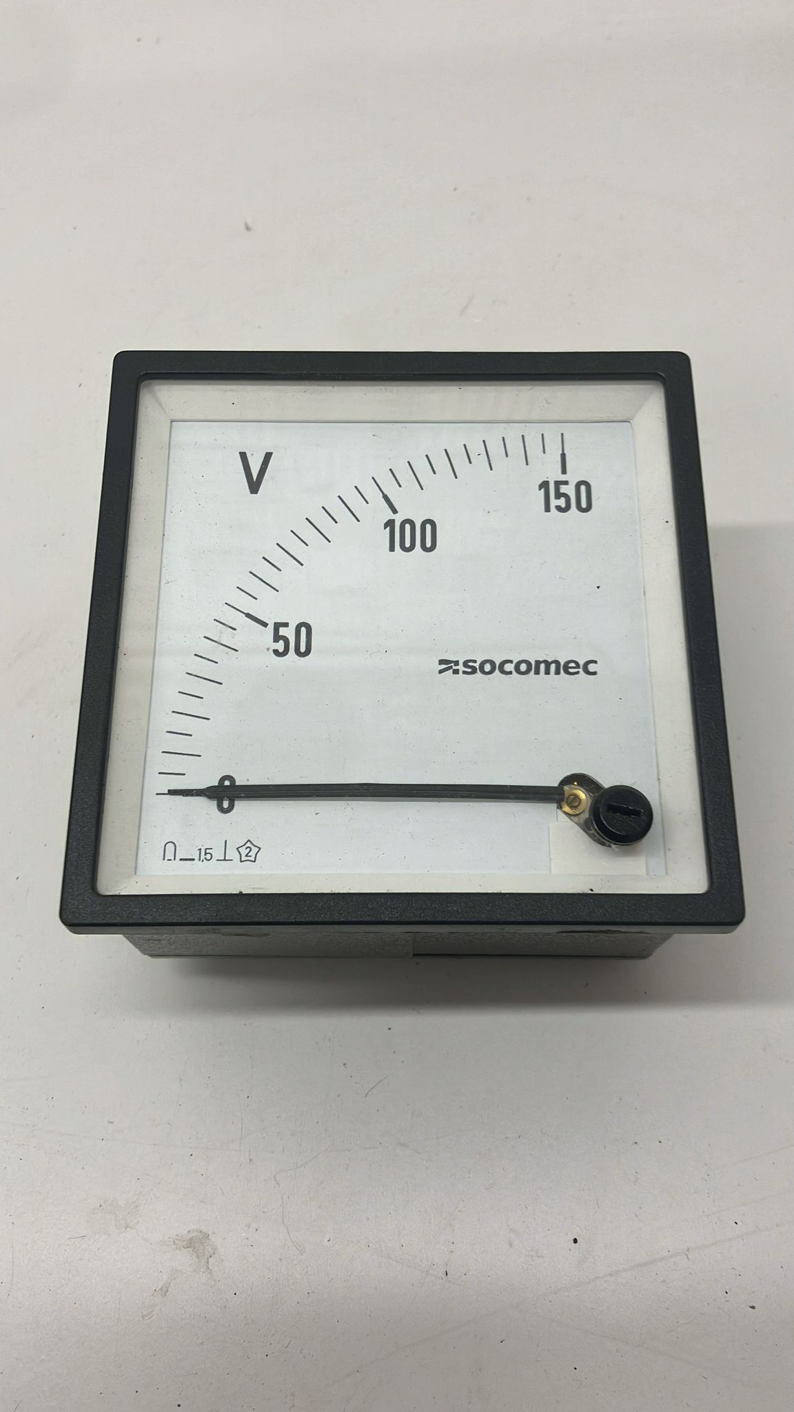 Socomec F-67230 0-150Voltmetre