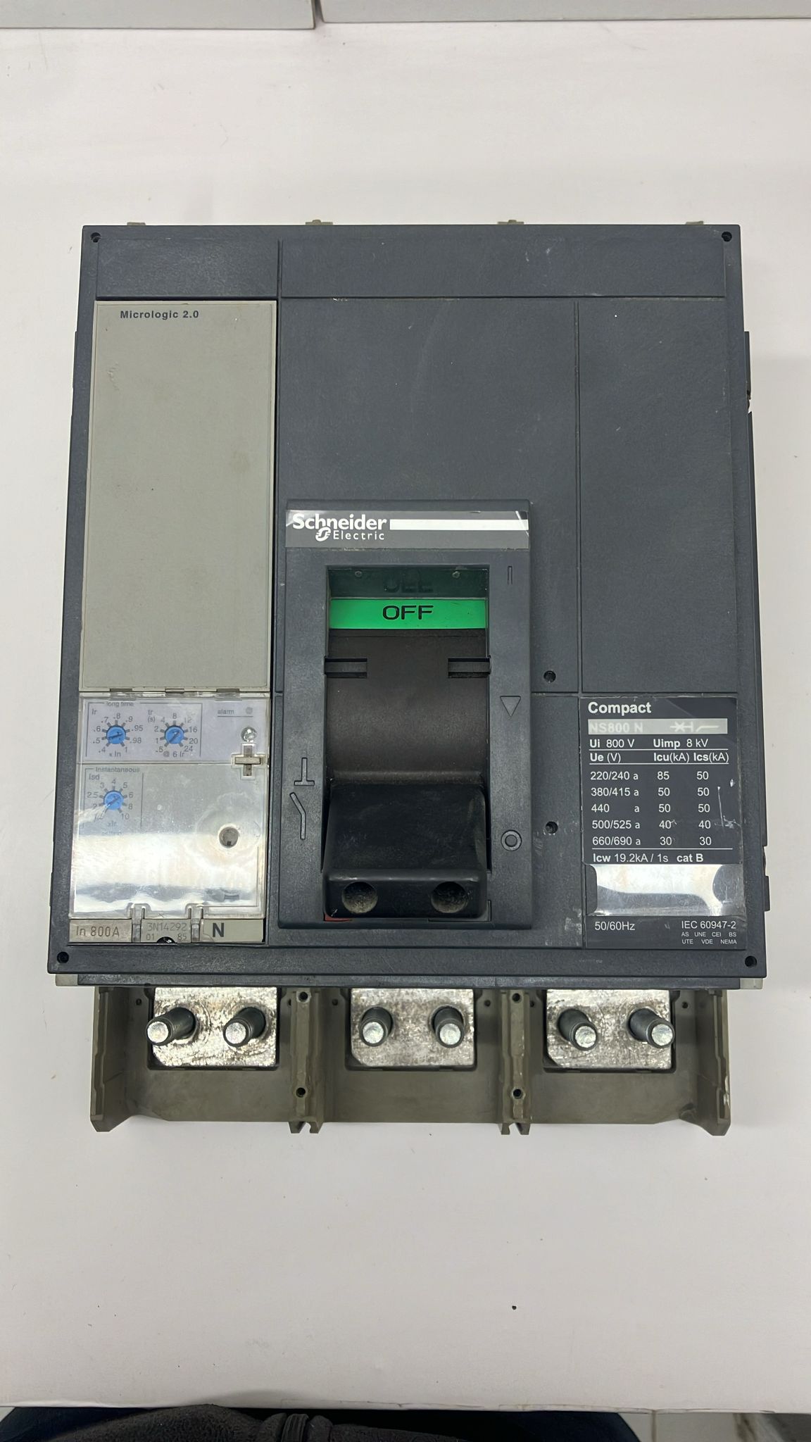 Schneider NS800N Compak Şalter